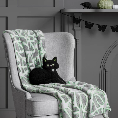 Plush Throw Blanket - Hyde And EEK! Boutique™ 1 Plush Throw Blanket - Hyde And EEK! Boutique™